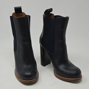 Chloé
Chelsea Booties - Gualda High-Heel